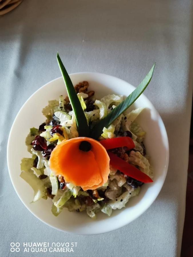 Zajazd Restauracja Machliny Ngoại thất bức ảnh