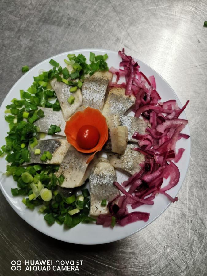Zajazd Restauracja Machliny Ngoại thất bức ảnh